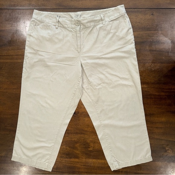 Ann Taylor Loft womens curvy tan khaki cropped pants capri flat front size 14 - Picture 1 of 9